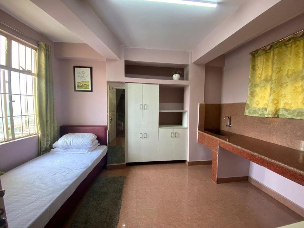 The Palm Guest House Kohima المظهر الخارجي الصورة